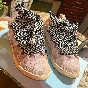Light pink Authentic Lanvin tennis shoes. Worn once.